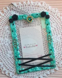 B7サイズ トレカケース 緑 黒 推し活 ホイップデコ 硬質ケース 紐 リボン