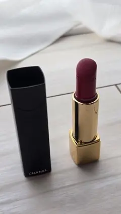 CHANEL ルージュ アリュール 102 パルピタントのサムネイル