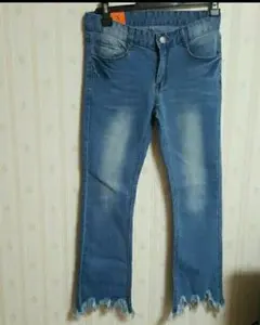 【新品】切りっぱなしブーツカットデニム