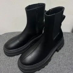 【新品未使用】AZUL ショートブーツ