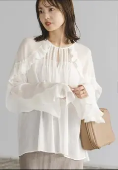 ローブブラン　ブラウス Drape sleeve lace blouse – L'AUBE BLANC