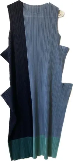 Item thumbnail for item b3995f18-17c7-4542-8f7d-7d5704add0ea