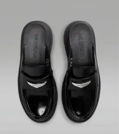 Item thumbnail for item 74a8297b-48b8-4732-83c2-7dca4495cbe3