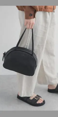 FOLNA 本革バッグ　Sサイズ