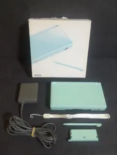 ニンテンドーDS Lite（アイスブルー）箱付き