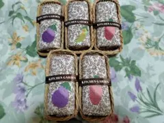 Item thumbnail for item 4dae7e6f-9242-46e0-b2c8-1da9bdbff0a1