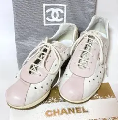 CHANELシャネル ☆ スニーカー ホワイト ライトピンク パンチング 保管袋のサムネイル