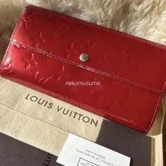 ルイヴィトン　ヴェルニ　ポルトフォイユサラ『ポムダムール』長財布