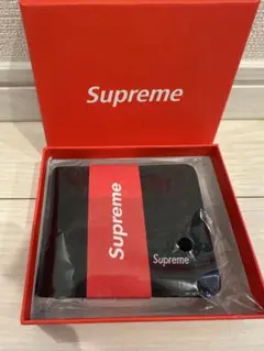 2026年最新】SUPREME 付属品：箱 二つ折り財布の人気アイテム - メルカリ