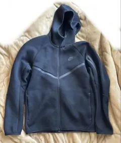 【美品】NIKE Tech Fleece フルジップ パーカー ブラック L 黒のサムネイル