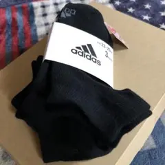 新品　adidas 破れにくい黒ソックス 3足セット 23-25cm