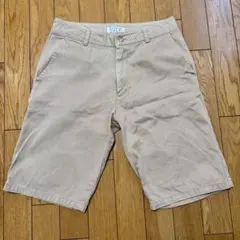 LOWRYS FARM ベージュ ショートパンツ Lサイズのサムネイル