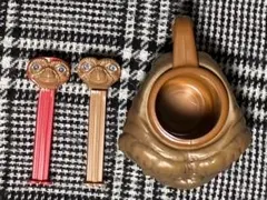 E.T. マグカップとPEZ2個のセット