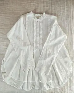 美品✨23ss✨ヌキテパ クリンプコットンエンブロイダリー ブラウス 刺繍 クーポン対象】ne Quittez pas ヌキテパ クリンプ コットン アン