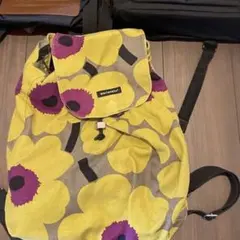 marimekko 花柄リュック
