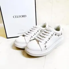 未使用CELFORD スタッズ ホワイトスニーカー　36 2025年最新】CELFORD カラー：ホワイト系 スニーカーの人気