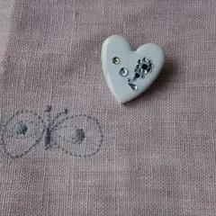 31*ブローチ❤タイル➕ミナ ペルホネン似お花さん