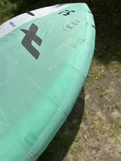 エフワンSTRIKE v3 5.5m² ウイングセイル 新同 - メルカリ