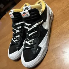 sacai スニーカー