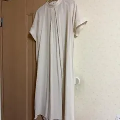 ハーフジップ 半袖ロングワンピース アイボリー 元鈴木さん 汗染み防止