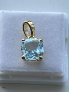 衝撃値下げ‼️ブルートパーズ　ペンダント　トップ　シルバー　メッキ