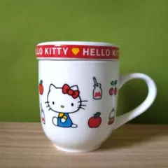 ♥２００３年・蓋付きマグカップ　陶器製　平成レトロ　ハローキティ　サンリオ