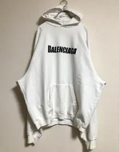 i*o様 BALENCIAGA BE KIND フーディー パーカー サイズ1 i*o様 BALENCIAGA BE KIND フーディー パーカー サイズ1 - メルカリ