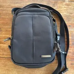 【美品】ACGGENE ブラック ショルダーバッグのサムネイル