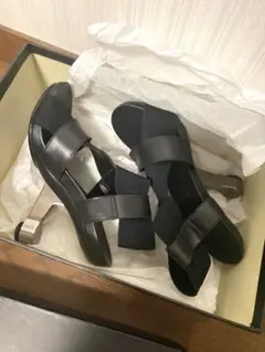 ユナイテッドヌード　サンダル