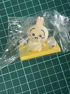 ちいかわ×松屋コラボグッズ　うさぎ フィギュア