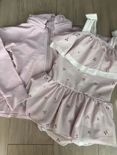 さくらんぼ柄 ワンピース水着 ラッシュガード プティマイン アプレレクール