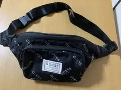 No.384 GUESS ボディバッグ