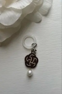 #1554 水引パーツ梅結び　アンブレラマーカー　めじるしアクセサリー　ブラウン