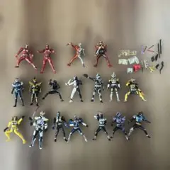仮面ライダー 装動 【ジャンク品】 食玩 まとめうり 20体 - メルカリ
