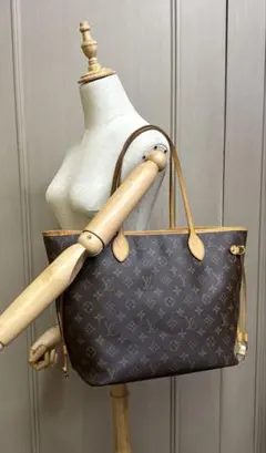 LOUIS VUITTON ルイヴィトン モノグラム ネヴァーフルMM