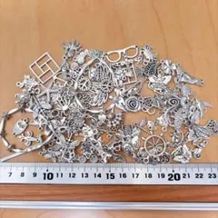 金属チャーム100個①