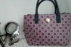 Item thumbnail for item be342594-8514-4f8d-bd44-fc64ca112a25