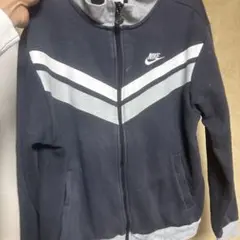 Nike ネイビー グレー パーカー　150-160