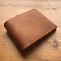 ヌメ革　本革 牛革　二つ折り財布　ミニ財布　小銭入　ブラウン