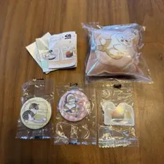 mofusand × くら寿司　缶バッジ　アクリルステッカー　クッションチャーム