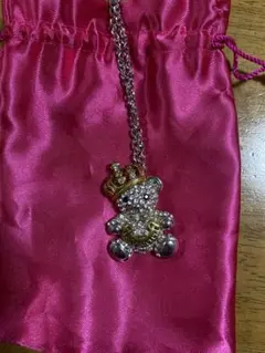 くまのネックレス