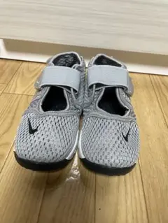 美品　リトルリフトト　エアリフト　NIKE ナイキ　15 サンダル　スニーカー