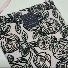 新品 ミナペルホネン rosy ポケットバッグ pinkのサムネイル
