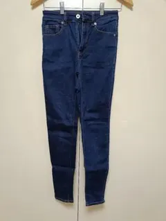 GU スキニーデニム ダークブルー