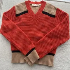 美品❗️MARNI オレンジ・ベージュ Vネックセーター Lのサムネイル