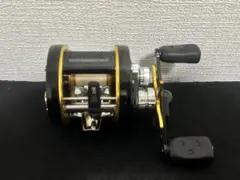 ABU Ambassadeur 5001C 左巻きベイトリール - メルカリ