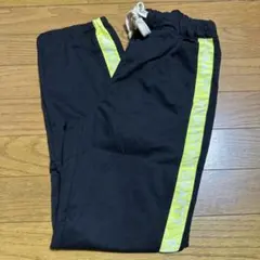 【新品】韓国子供服 キッズ ナイロンパンツ ブラック×ネオングリーン 150cm