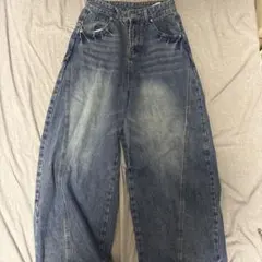 ワイドシルエット デニムパンツのサムネイル