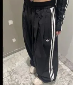 adidas ナイロントラックパンツのサムネイル