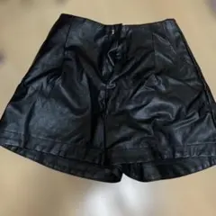 レザーショートパンツ Mサイズ